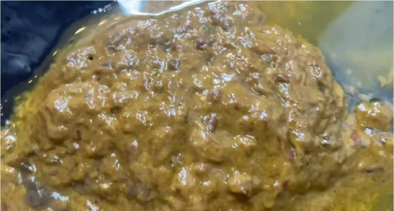 BrownSensation8 trascorre un'intera giornata con feci - video scat